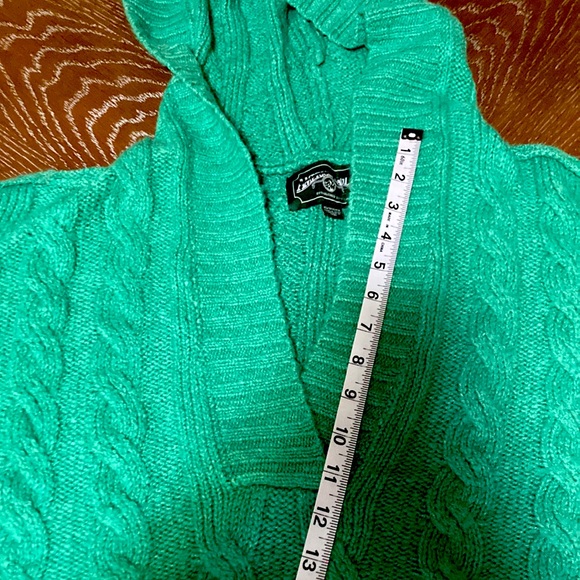 (NWOT) AMERICAN EAGLE OUTFITTERS Cable Knit V-Neck Cropped Hoodie Sweater 🦅 - Picture 12 of 13